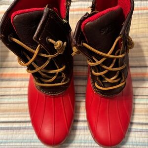 Sperry Women’s Red and Brown Rain Boots